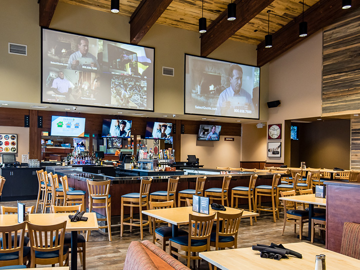 Family Kitchen, formerly Crossroads Tavern and Grille: Watch The Big Game Here!